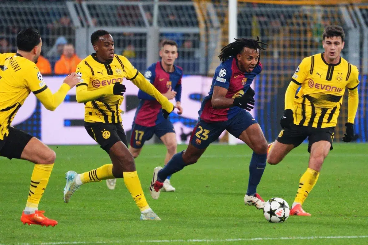 11th December 2024; Signal Iduna Park, Dortmund, Germany; UEFA Champions League Football, Borussia Dortmund versus Barcelona; Kounde FC Barcelona Player