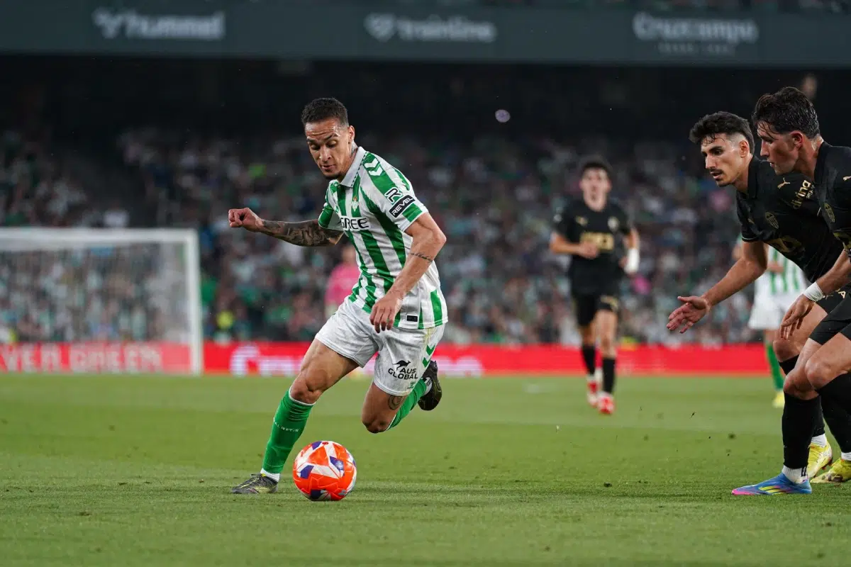 Manchester United Winger Considering a Return to La Liga